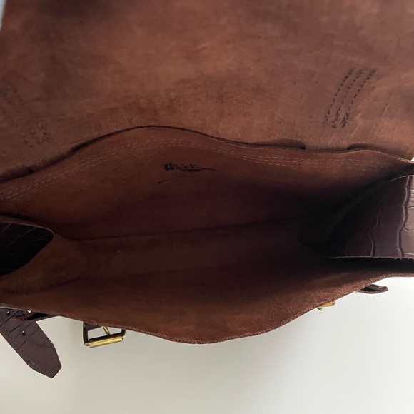 Dr Martens Chocolate Brown Croc Embossed Leather 11” Kiev Shoulder/Crossbody Bag - Picture 3 of 9